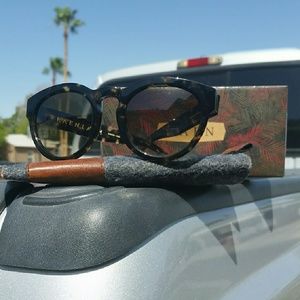 Raen sunglasses Strada