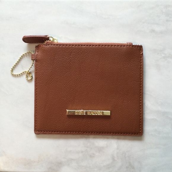 steve madden pouch
