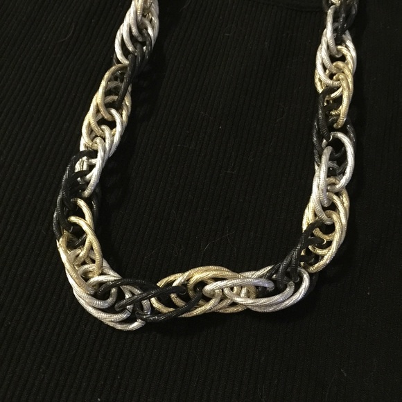 Metallic Rope Necklace - Picture 2 of 2