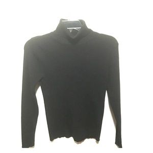 Black turtleneck long sleeve sweater❤️