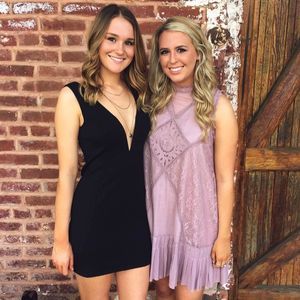 Meet your Posher, Becky