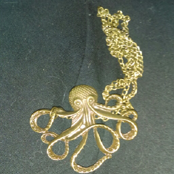 Octopus necklace