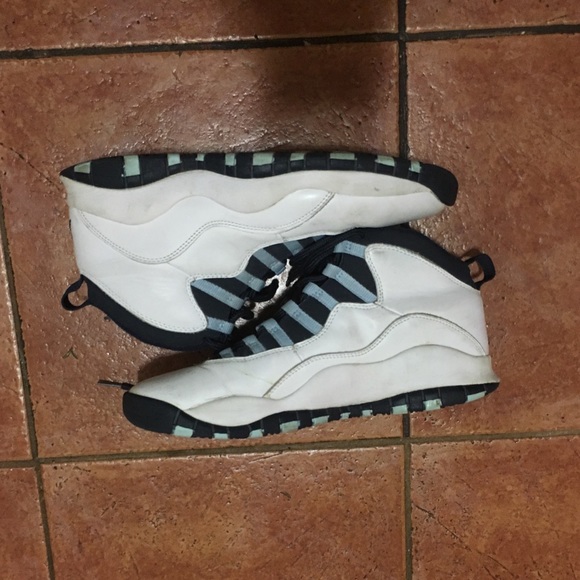 Ice Blue Jordan 10 X - Picture 2 of 4