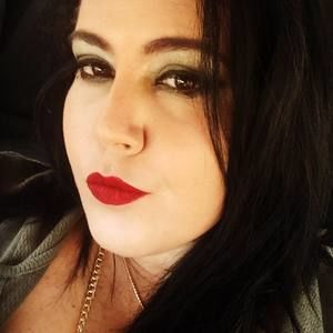 Meet your Posher, Annette