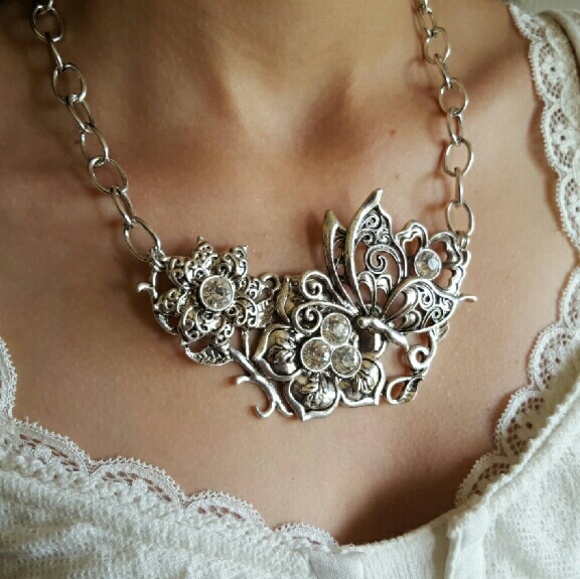 Whimsical Butterfly Necklace Set