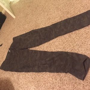 Gap camo women's jeans