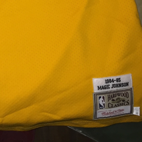 Magic Johnson throwback Jersey - Picture 2 of 4