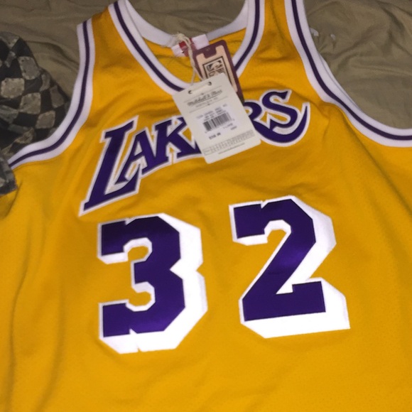 Magic Johnson throwback Jersey - Picture 4 of 4