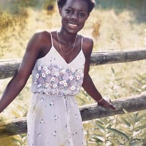 Meet your Posher, Helen