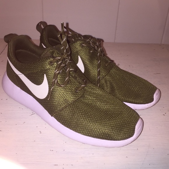 ROSHES FOR SALE