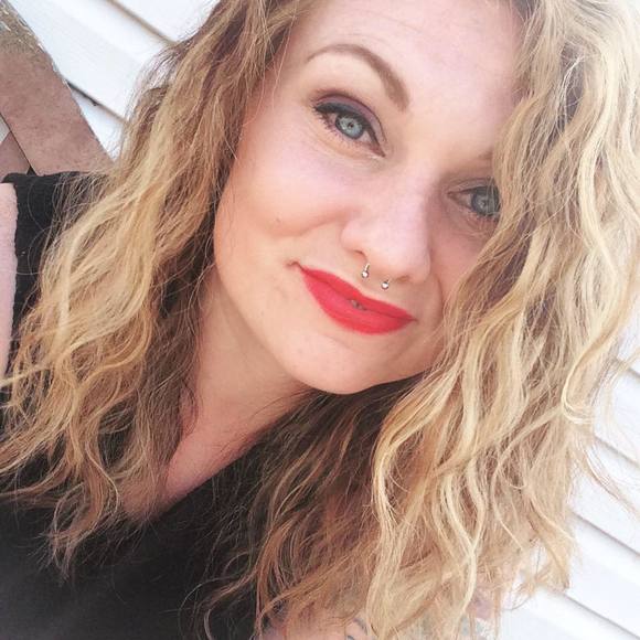 Meet your Posher, Dedra