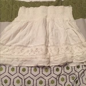 Creme skirt never worn