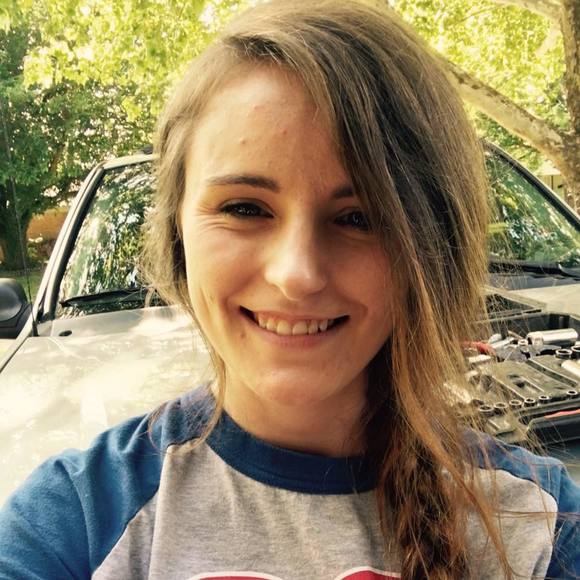 Meet your Posher, Sarah - Picture 1 of 1