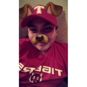 Meet your Posher, Leonides