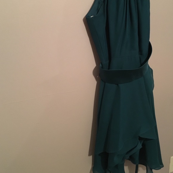 Dress - Picture 4 of 4