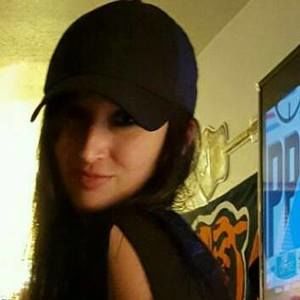 Meet your Posher, Danae