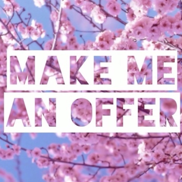 💕🌸 MAKE ME AN OFFER 🌸💕