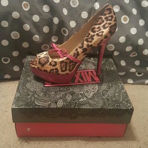 Cheetah Print shoes