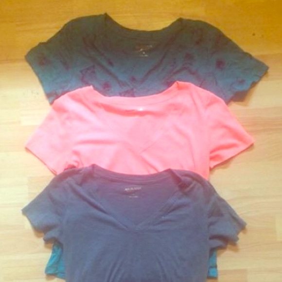 Arizona V-Necks!!