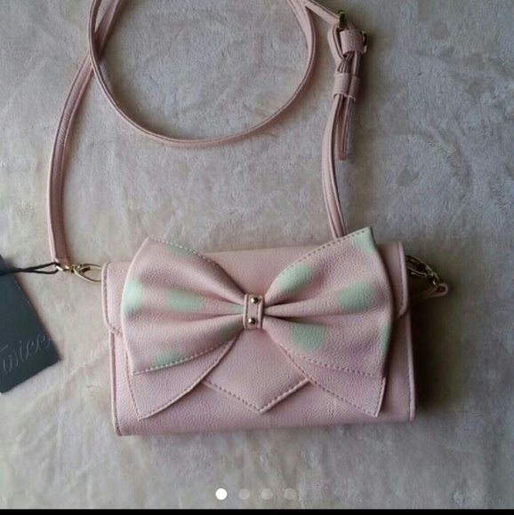 green polka dot blush wallet