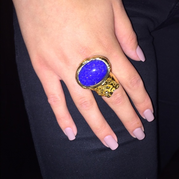 Saint Laurent ring very hard to find ! Make offers