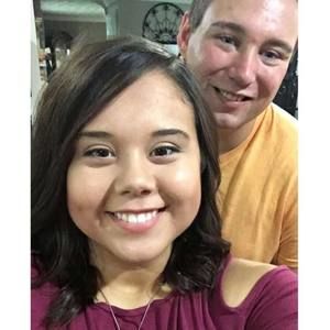 Meet your Posher, Marisa