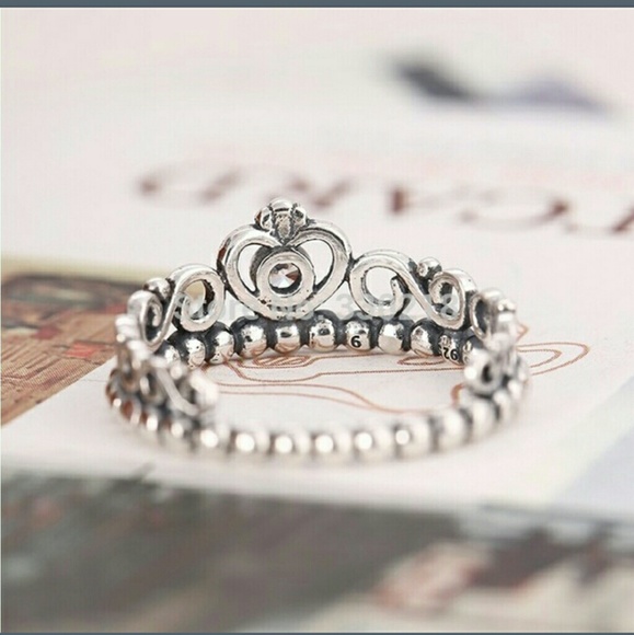 925 Sterling Silver Ring Princess Crown size 6 - Picture 4 of 4