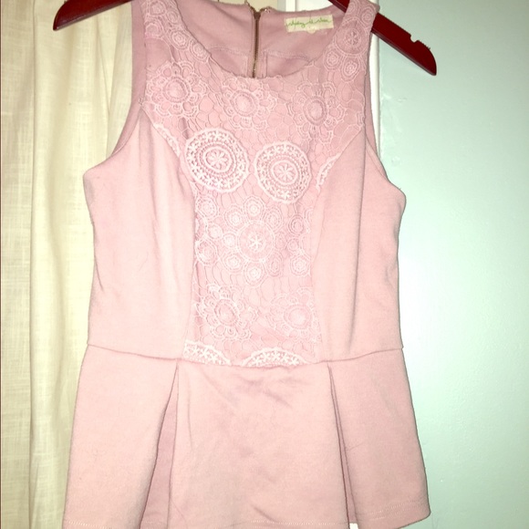 Pink peplum tank from Urban Outfitters - Picture 1 of 2
