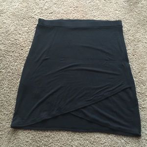 Body con skirt with tulip hem