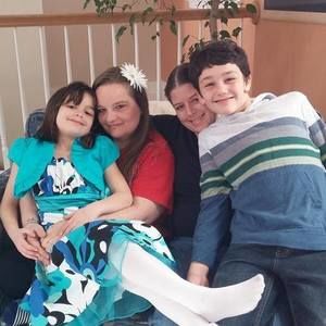 Meet your Posher, Edie