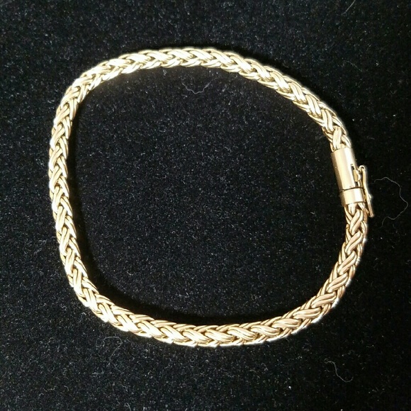 14k Gold 12.1g Braided 8.25" x 3mm Wide - Picture 3 of 8