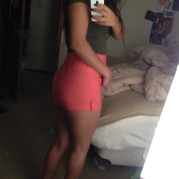 🔥5$ SALE🔥Coral highwaisted shorts - Picture 2 of 2