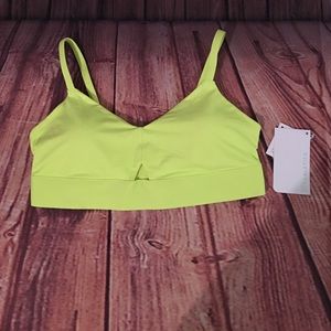 Fabletics Malindi Bra   •Size Large •NWT