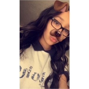 Meet your Posher, Bella