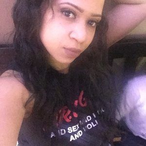 Meet your Posher, Renee