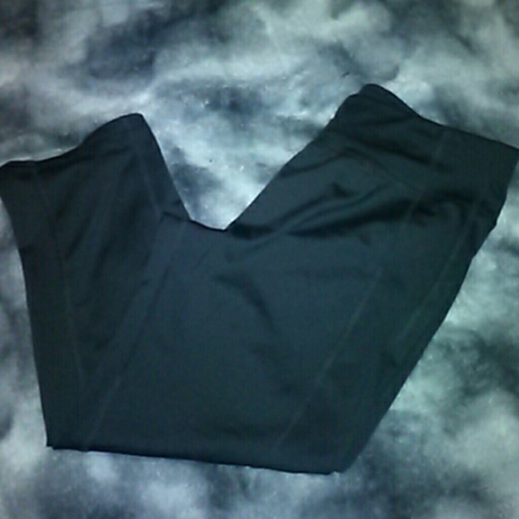 Workout capris