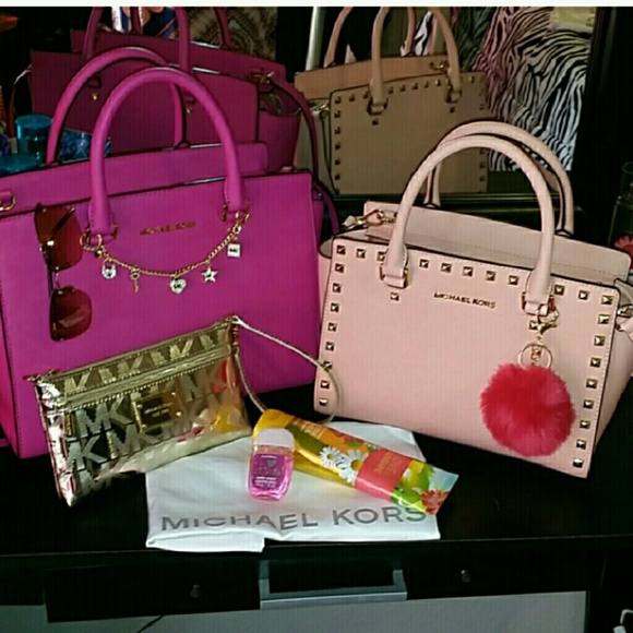 Mk Lg Selma 🚫DO NOT BUY 🚫 FOR @ANNIESGRUE ONLY