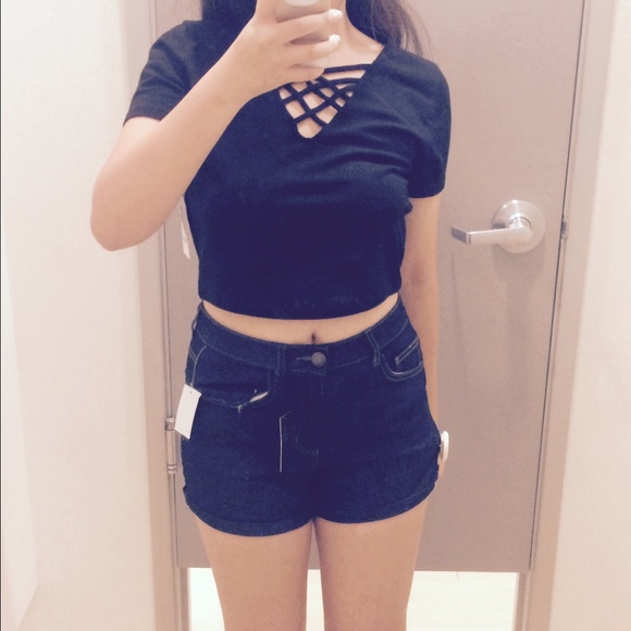 Meet your Posher, Eva - Picture 2 of 2