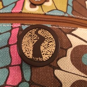 **FLASH SALE **Tarte smooth operator