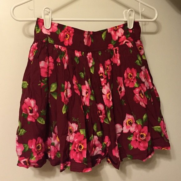 Hollister skirt