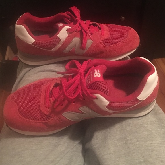 New Balance - Picture 1 of 1