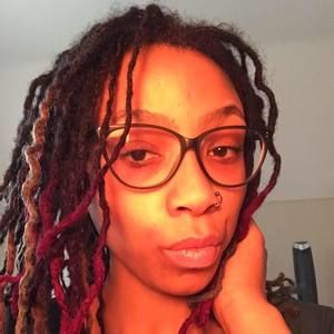 Meet your Posher, Nora