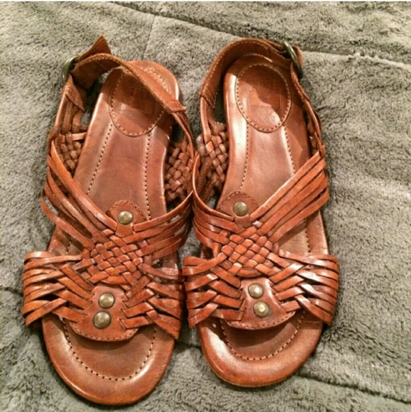 Leather Frye sandles