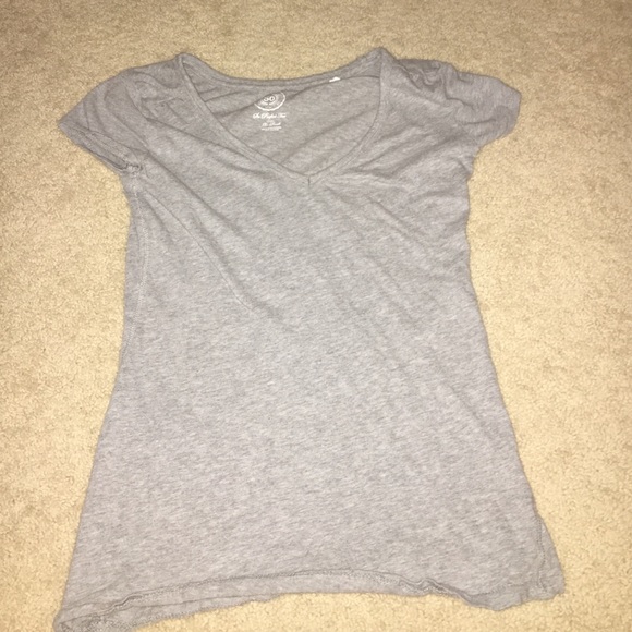 Gray tee shirt from kohls - Picture 1 of 2