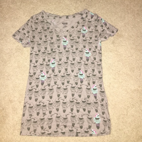 Tee shirt from kohls - Picture 1 of 2