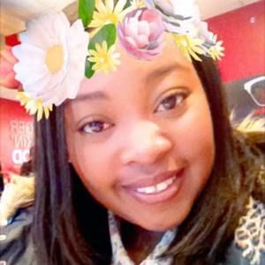 Meet your Posher, Vanessa