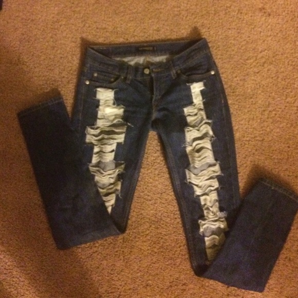 custom Levi jeans - Picture 2 of 3