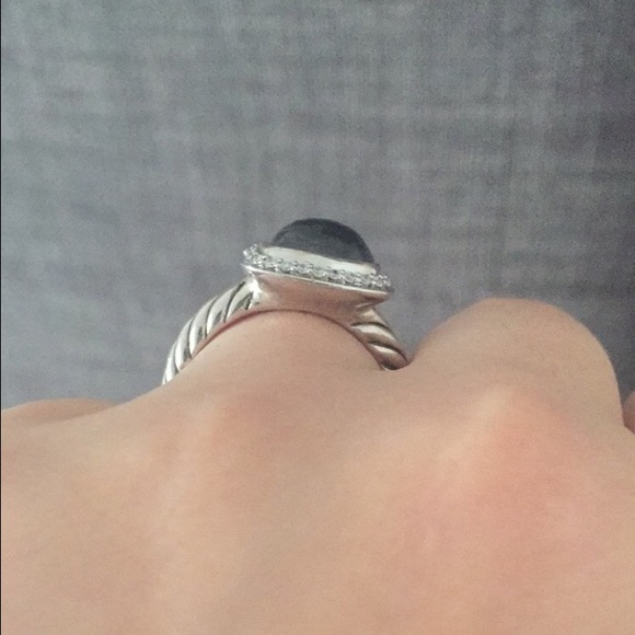 David Yurman Ring! Authentic! Practically New! - image 2