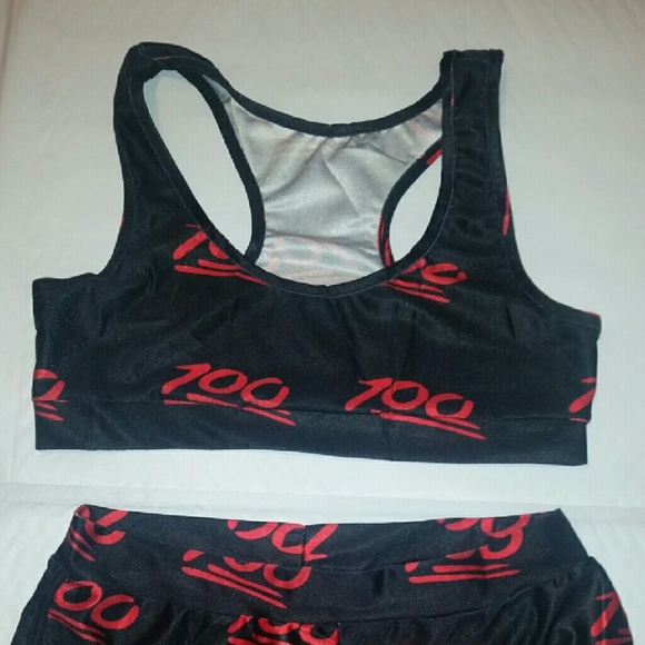 đź’ŻSexy & Versatile Shorts /Top/ Swimsuit Set - Picture 3 of 4