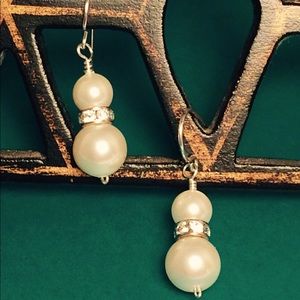 Pearl, Crystal and Silver Dangle Earrings